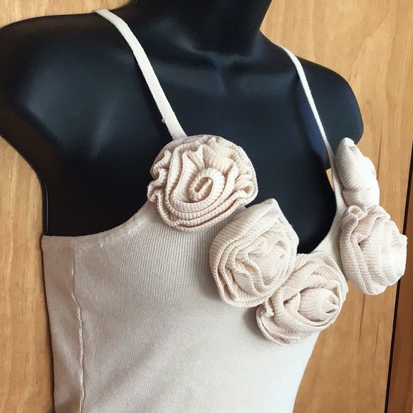 Lizette Floral Bodysuit - Picture 6 of 10